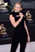 Майли Сайрус (Miley Cyrus) 60th Annual Grammy Awards, New York, 28.01.2018 (90xHQ) 60ee4c736626113
