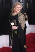 Келли Кларксон (Kelly Clarkson) 60th Annual Grammy Awards, New York, 28.01.2018 (68xHQ) 04dfa0741192383