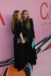 Mary-Kate Olsen & Ashley Olsen - CFDA Fashion Awards in New York City 06/03/2019
