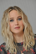 Дженнифер Лоуренс (Jennifer Lawrence) 'Red Sparrow' press conference (London Hotel in West Hollywood, 09.02.2018) 41b033820951623