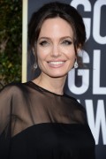 Анджелина Джоли (Angelina Jolie) 75th Annual Golden Globe Awards, California, 07.01.2018 (90xHQ) C3b432729646963