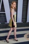 Эмма Стоун (Emma Stone) The 2018 Vanity Fair Oscar Party in Beverly Hills, 04.03.2018 (88xHQ) 6e4b8f781850063
