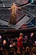 Мэрил Стрип (Meryl Streep) 90th Annual Academy Awards at Hollywood & Highland Center in Hollywood (March 4, 2018) (51xHQ) B2f282807412643