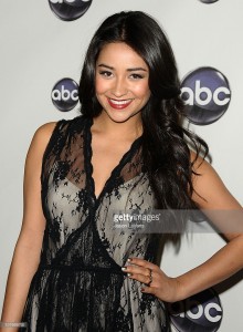 Shay Mitchell attends Disney ABC Television Group's 'Winter Press Tour' on January 10, 2011 in Pasadena, California