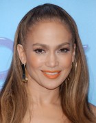 Дженнифер Лопез (Jennifer Lopez) 'World Of Dance' photocall at NBC Universal Lot in Universal City, 30.01.2018 (75xHQ) 1adb21836566253