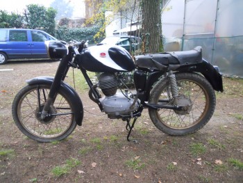 Restauration MONDIAL 125cc Champion Lusso. E75f03660887223