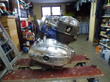 Restauration MONDIAL 125cc Champion Lusso. 088a16683878123