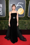 Дакота Джонсон (Dakota Johnson) 75th Annual Golden Globe Awards in Beverly Hills, 07.01.2018 (69xНQ) D7af69741173453