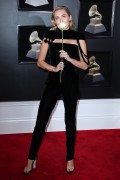 Майли Сайрус (Miley Cyrus) 60th Annual Grammy Awards, New York, 28.01.2018 (90xHQ) Dd0262736626353