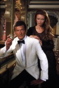 Джеймс Бонд 007: Осьминожка / James Bond 007: Octopussy (Роджер Мур, 1983) 9a87a7655896903