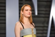 Эмма Стоун (Emma Stone) The 2018 Vanity Fair Oscar Party in Beverly Hills, 04.03.2018 (88xHQ) 3fe11c781850233