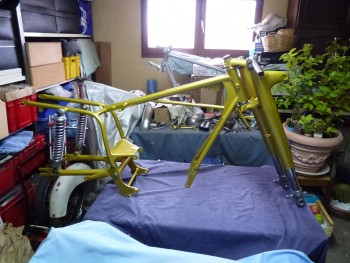 Restauration MONDIAL 125cc Champion Lusso. 54f99d688715893