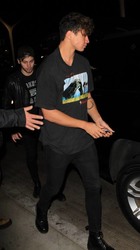 5 Seconds of Summer - LAX Airport, Los Angeles, California - November 11, 2015