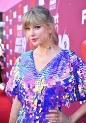 Taylor Swift - iHeartRadio Music Awards in Los Angeles, CA - 14 March 2019