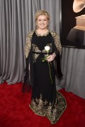 Келли Кларксон (Kelly Clarkson) 60th Annual Grammy Awards, New York, 28.01.2018 (68xHQ) 199daa741194423