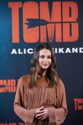Алисия Викандер (Alicia Vikander) 'Tomb Raider' photocall in Madrid, Spain, 28.02.2018 - 80xНQ Fbf45e781844003
