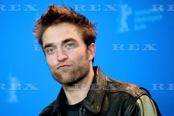 Robert Pattinson poses during a photocall for 'Damsel' at the 68th annual Berlin International Film Festival (02/15/2018)