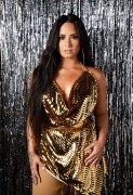 Деми Ловато (Demi Lovato) photographed at the 102.7 KIIS FM's Jingle Ball [2017] (12xHQ) 1f91cd740873823
