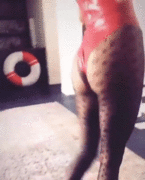 http://thumbs2.imagebam.com/ba/f3/d4/f747c51161534194.gif