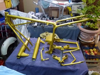 Restauration MONDIAL 125cc Champion Lusso. 4f6bd5685541833
