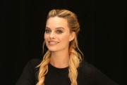 Марго Робби (Margot Robbie) 'Suicide Squad' Press Conference (Moynihan Station in New York City, 30.07.2016) 061d11715215723