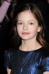 Mackenzie Foy - 'The Twilight Saga: Breaking Dawn - Part 1' Premiere, Los Angeles, 11/14/2011