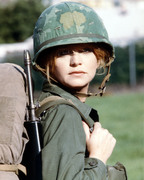 Рядовой Бенджамин / Private Benjamin (Голди Хоун, 1980) E9e18e1065930264