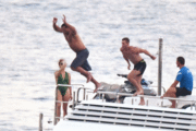 http://thumbs2.imagebam.com/c2/01/01/917137945135164.gif