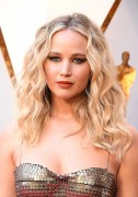 Дженнифер Лоуренс (Jennifer Lawrence) 90th Annual Academy Awards at Hollywood & Highland Center in Hollywood, 04.03.2018 - 85xHQ Ece659880702474
