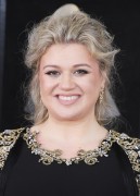 Келли Кларксон (Kelly Clarkson) 60th Annual Grammy Awards, New York, 28.01.2018 (68xHQ) 92d2d1741194173