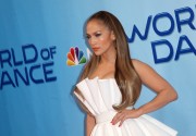 Дженнифер Лопез (Jennifer Lopez) 'World Of Dance' photocall at NBC Universal Lot in Universal City, 30.01.2018 (75xHQ) A4a480836562973