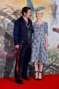 Джонни Депп (Johnny Depp) Alice Through The Looking Glass Photocall at Corinthia (London, May 8, 2016) (57xHQ) 9063bc668973683