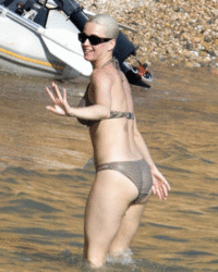 http://thumbs2.imagebam.com/ce/d6/d6/21b435908640774.gif