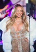Мэрайя Кэри (Mariah Carey) Performs at the Dick Clark's New Year's Rockin' Eve with Ryan Seacrest (New York, December 31, 2017) A0ad0a707531663