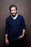 Джейк Джилленхол (Jake Gyllenhaal) 'Stronger' Los Angeles Times Portrait at TIFF by Jay L. Clendenin (2017) (1xНQ) E5d2b6665294613
