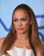 Дженнифер Лопез (Jennifer Lopez) 'World Of Dance' photocall at NBC Universal Lot in Universal City, 30.01.2018 (75xHQ) C8885b836568273
