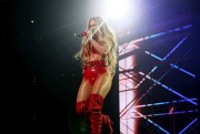 Дженнифер Лопез (Jennifer Lopez) TIDAL X Brooklyn benefit concert at the Barclays Center (New York, October 17, 2017) (85xHQ) Daec5d836557653