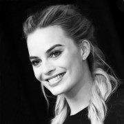 Марго Робби (Margot Robbie) 'Suicide Squad' Press Conference (Moynihan Station in New York City, 30.07.2016) 23a34c715220193