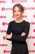 Алисия Викандер (Alicia Vikander) Visits the 'Lorraine' TV show in London, 06.03.2018 - 16xНQ 3b63e0836543293