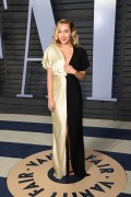 Майли Сайрус, Лиам Хемсворт (Miley Cyrus, Liam Hemsworth) Vanity Fair Oscar Party in Beverly Hills, 04.03.2018 (42xHQ) Ea31bf781858893