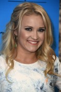Эмили Осмент (Emily Osment) CBS And Warner Bros. Television's 'Mom' Celebrates 100 Episodes at TAO Hollywood in Los Angeles, 27.01.2018 (10xHQ) 5bbffb741251033