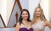Эшли Джудд (Ashley Judd) 90th Annual Academy Awards (March 4, 2018) (43xHQ) 6d49c9880671054