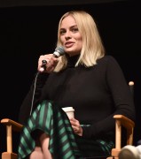 Марго Робби (Margot Robbie) 29th Annual Producers Guild Awards Nominees Breakfast in Los Angeles, 20.01.2018 - 35xHQ 9f944d736674923