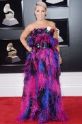 Алисия Мур (Пинк, Pink) 60th Annual Grammy Awards, New York, 28.01.2018 (5xHQ) 9bd07a741157823