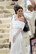 http://thumbs2.imagebam.com/e4/e4/ba/86d68e854821774.gif