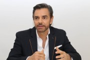 Эухенио Дербес (Eugenio Derbez) How to Be a Latin Lover press conference (Los Angeles, 01.04.2017) A4dfd2731014483