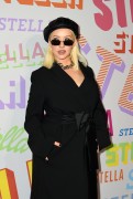 Кристина Агилера (Christina Aguilera) Stella McCartney's Autumn 2018 Collection Launch in Los Angeles, 16.01.2018 (77xHQ) 82926d729648953