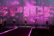 Spice Girls - 2007 Victoria’s Secret Fashion Show Performance (244xHQ) Bc0722640893523