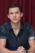 Том Холланд (Tom Holland) Spider-Man Homecoming press conference (Beverly Hills, April 23, 2017) 65426c677593853