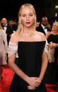 Дженнифер Лоуренс (Jennifer Lawrence) 71st EE British Academy Film Awards at Royal Albert Hall in London, 18.02.2018 - 80xHQ 1cbe75880694984